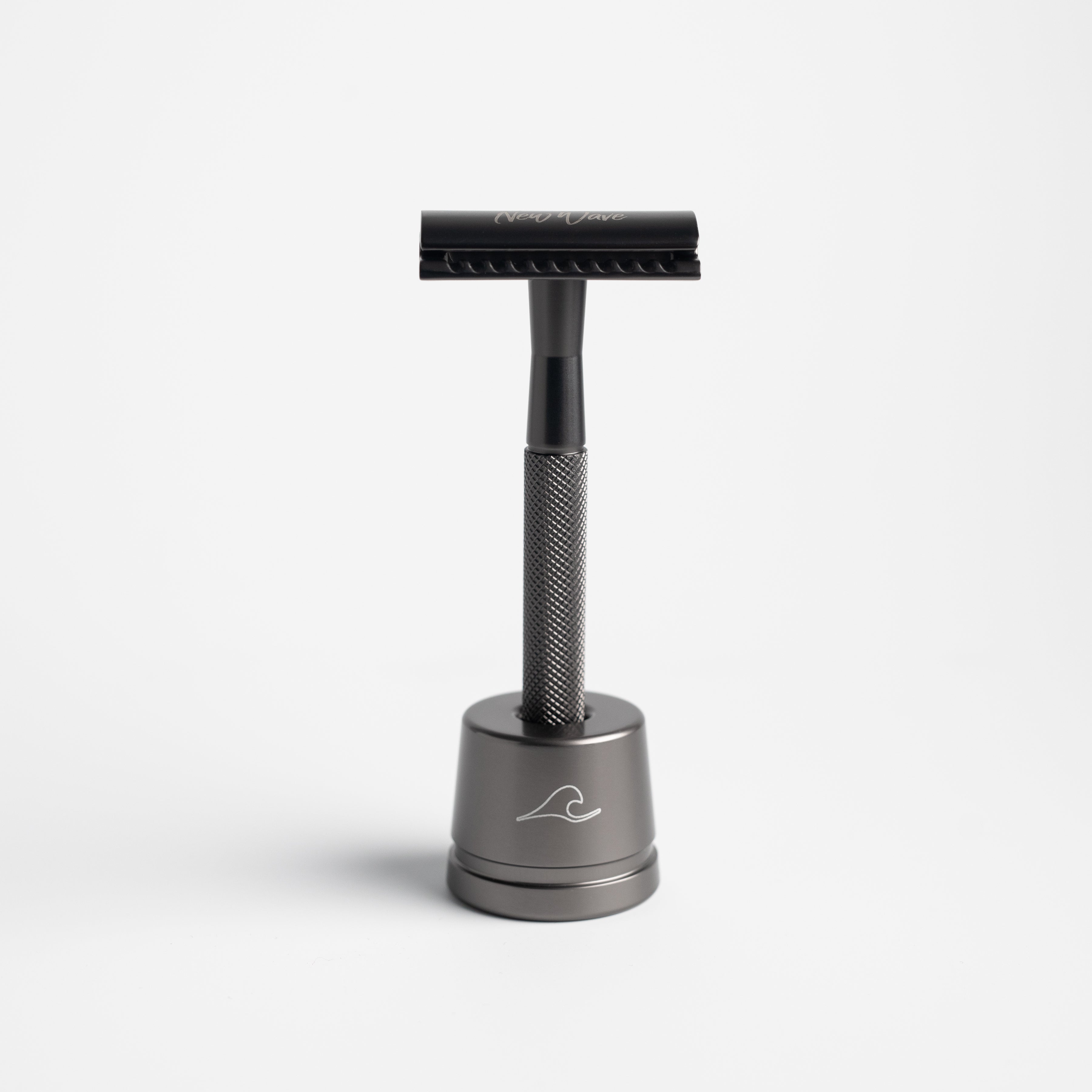 Black Safety Razor and 25 Blades - New Wave Shaving