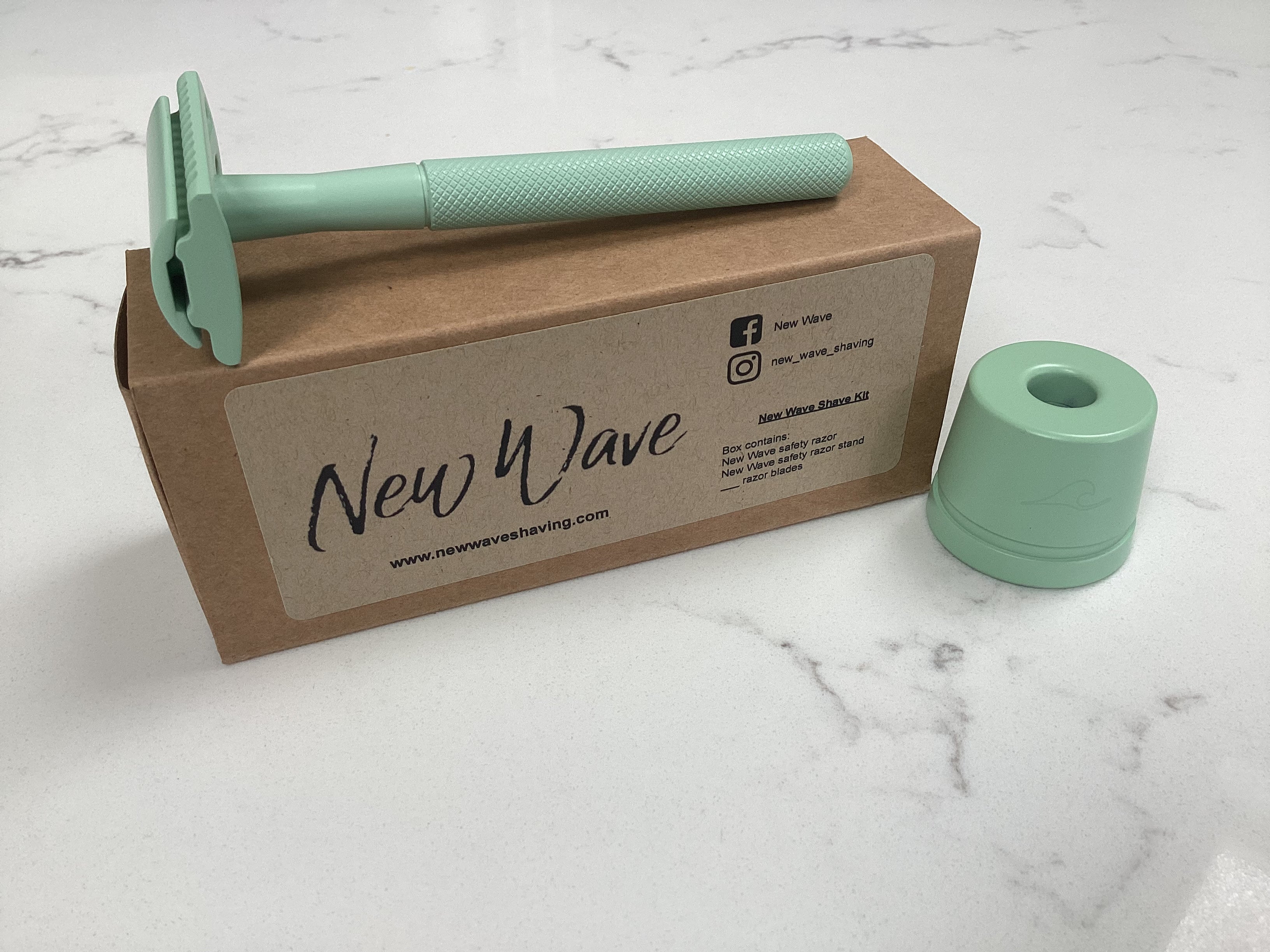 Green Safety Razor - new-wave-shaving