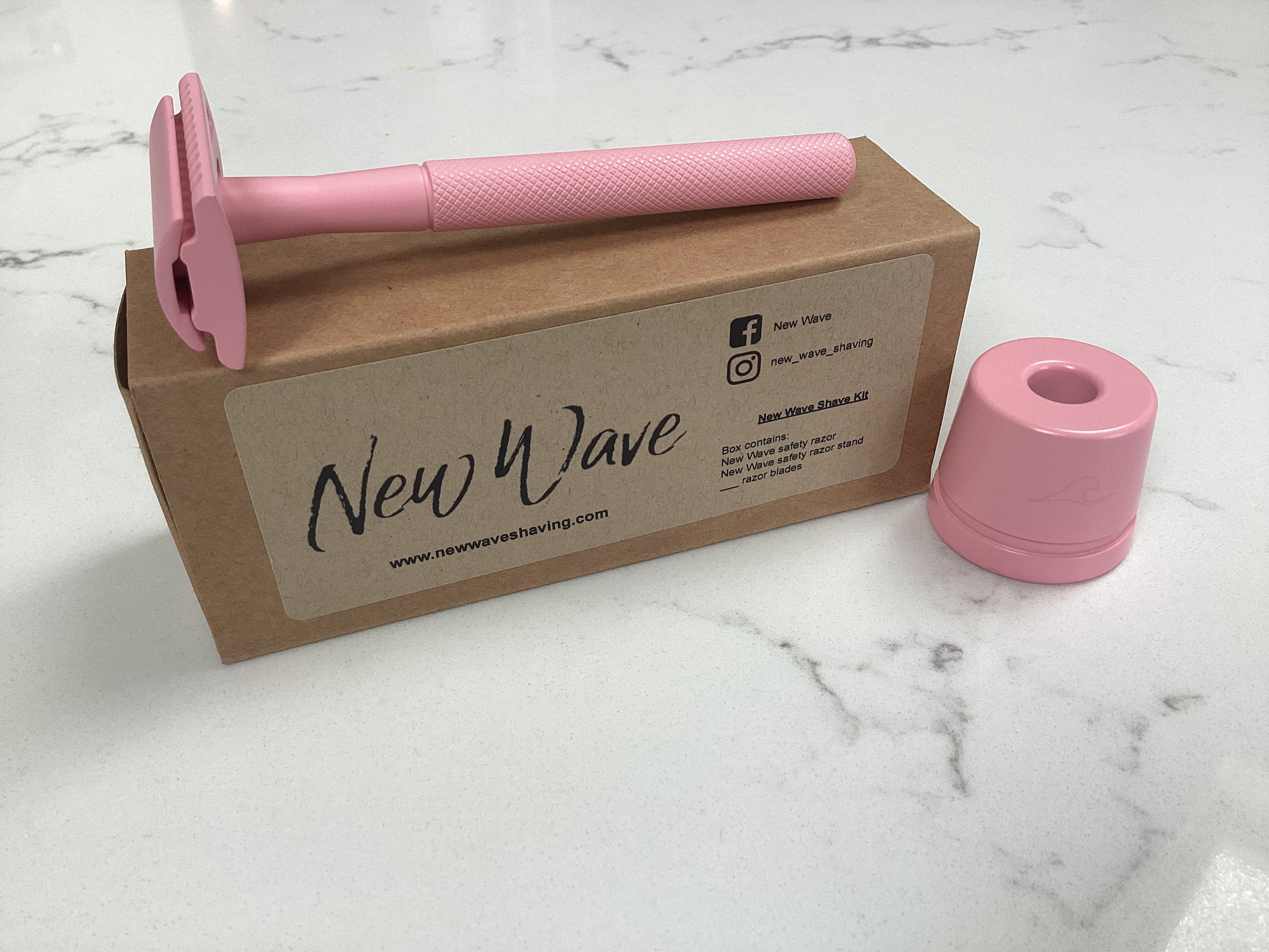 Pink Safety Razor - new-wave-shaving