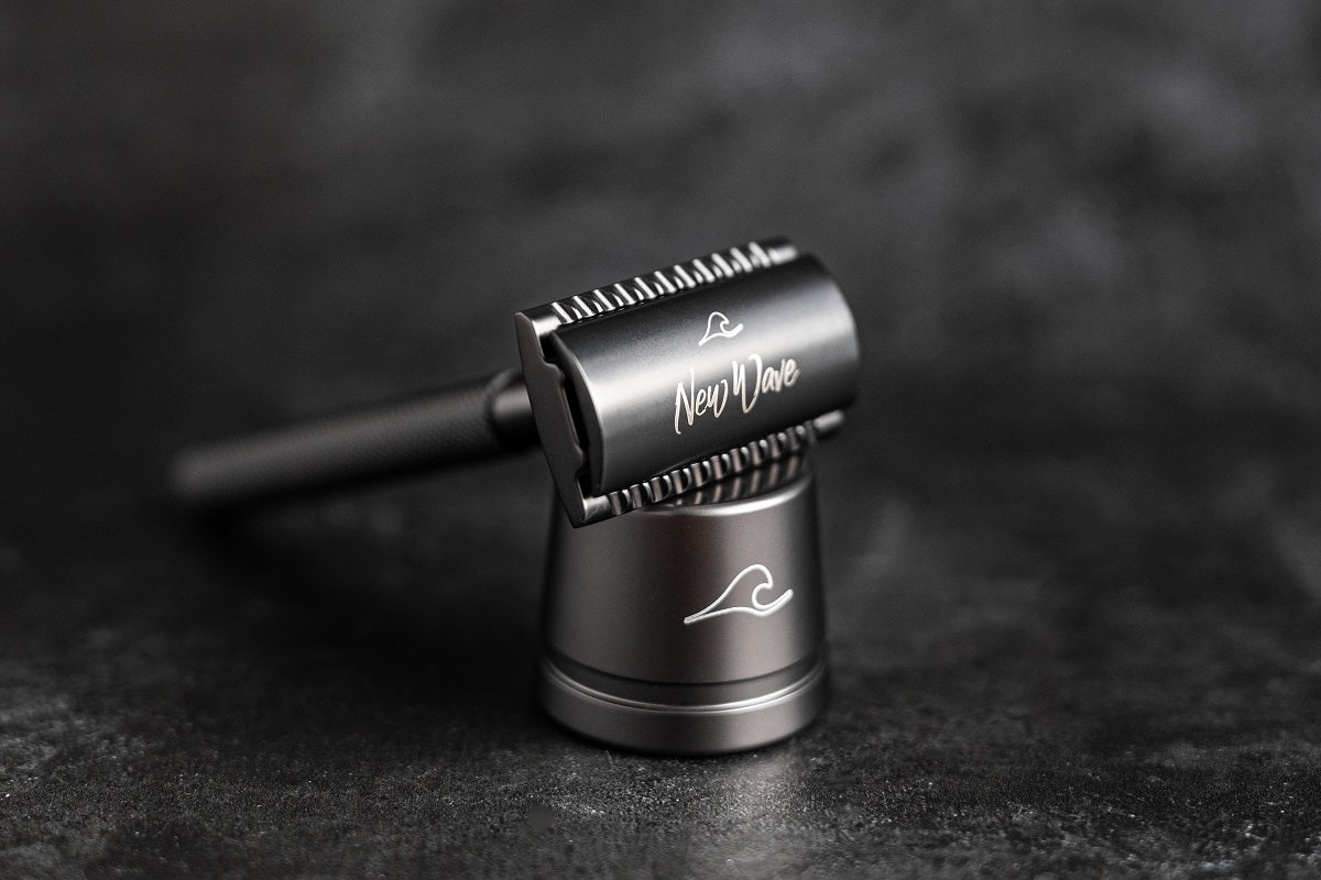 Black Safety Razor - new-wave-shaving